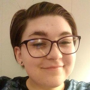 Meet your Posher, Alena